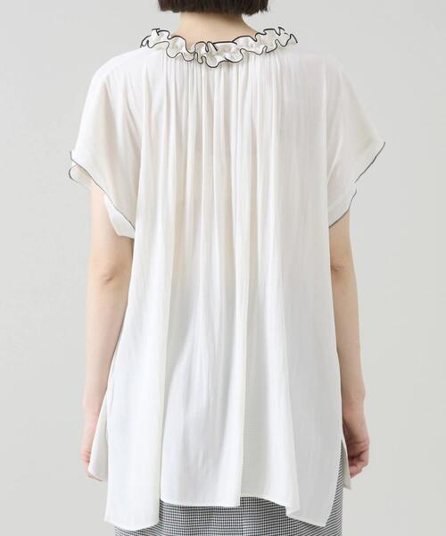 Tiara（ティアラ）の「バイカラーメローブラウス（シャツ/ブラウス・レディース・ホワイト/ブラック/イエロー/ピンク・FREE）」の10枚目の写真