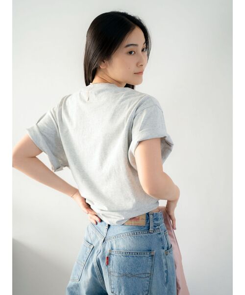 Ungrid(アングリッド)の「フロントロゴメッセージTee(Tシャツ/カットソー・レディース・オフホワイト/ライトグレー/グリーン系その他・FREE)」の7枚目の写真