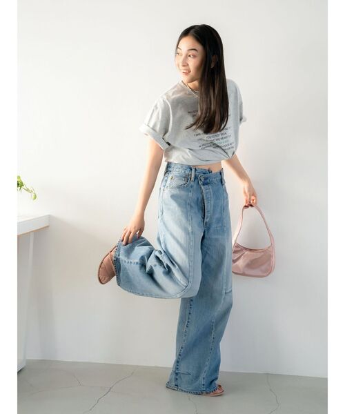 Ungrid(アングリッド)の「フロントロゴメッセージTee(Tシャツ/カットソー・レディース・オフホワイト/ライトグレー/グリーン系その他・FREE)」の10枚目の写真