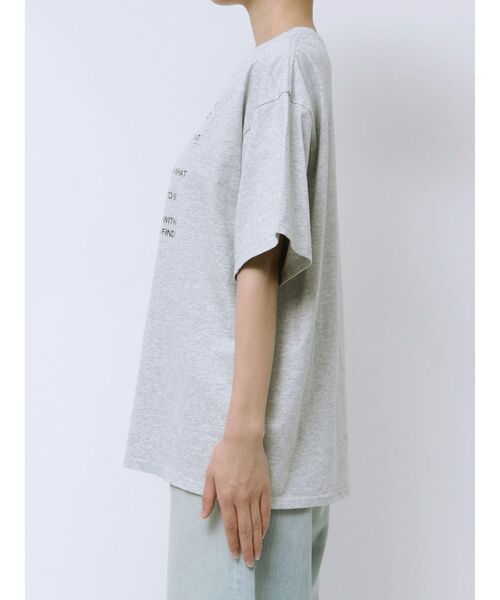 Ungrid(アングリッド)の「フロントロゴメッセージTee(Tシャツ/カットソー・レディース・オフホワイト/ライトグレー/グリーン系その他・FREE)」の22枚目の写真