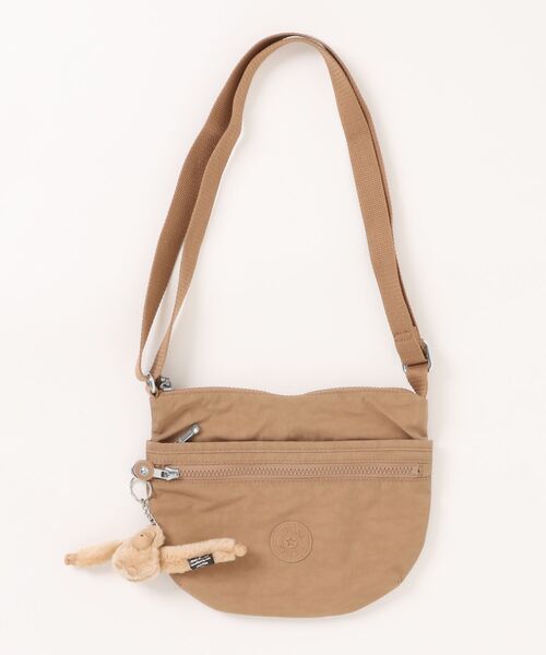 kipling（キプリング）の「【kipling】キプリング　Basic ARTO S　ショルダーバッグ（ショルダーバッグ・レディース・ブラック/ネイビー/レッド/モスグリーン/ベージュ/ブルー系その他/グレー/クリーム/ブラック系その他/マルチ/グレー系その他/ブルー系その他2/ブルー系その他3/タン・FREE）」の7枚目の写真