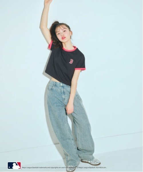 LOVETOXIC（ラブトキシック）の「【LTXC】【MLB】【吸水速乾/さらさら】【綿100％】クロップドT（Tシャツ/カットソー・キッズ・ブラック/ベージュ/オフホワイト/ネイビー・L:160cm/M:150cm/S:140cm）」の5枚目の写真