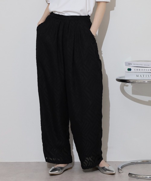 タックワイドパンツ　イシカワラボで購入 ニジブラ nijibra 楽して美脚 コーデュロイワイドパンツ