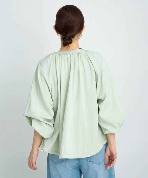 URBAN RESEARCH Sonny Label(アーバンリサーチサニーレーベル)の「ライトシアーノーカラーブルゾン(ブルゾン・レディース・ライトグレー/ライトカーキ/オフホワイト・FREE)」の13枚目の写真