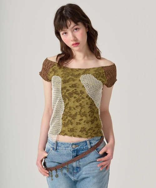 TINA:JOJUN(ティーナジョジュン)の「異素材ドッキング フレンチトップス TINA:JOJUN(Tシャツ/カットソー・レディース・ピンク/カーキ・M)」の2枚目の写真