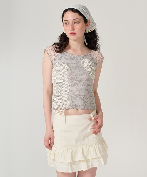 TINA:JOJUN(ティーナジョジュン)の「異素材ドッキング フレンチトップス TINA:JOJUN(Tシャツ/カットソー・レディース・ピンク/カーキ・M)」の5枚目の写真