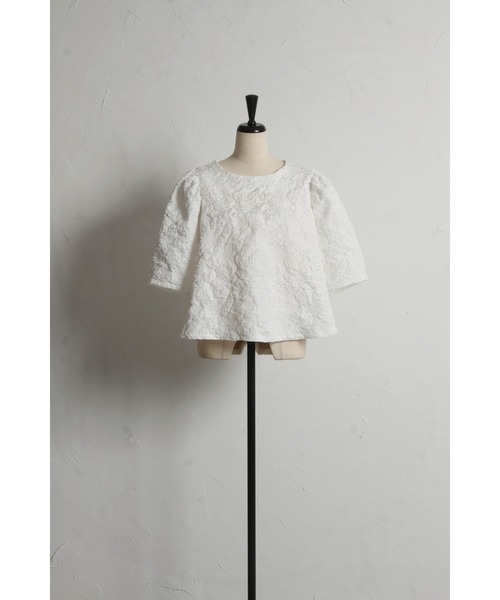 &. NOSTALGIA（アンドドットノスタルジア）の「【ZOZO限定】袖フレアジャガードトップス（シャツ/ブラウス・レディース・ブルー/グレー/ピンク/ブラック/ホワイト・M）」の20枚目の写真