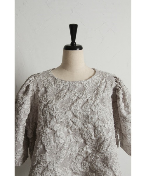 &. NOSTALGIA（アンドドットノスタルジア）の「【ZOZO限定】袖フレアジャガードトップス（シャツ/ブラウス・レディース・ブルー/グレー/ピンク/ブラック/ホワイト・M）」の14枚目の写真