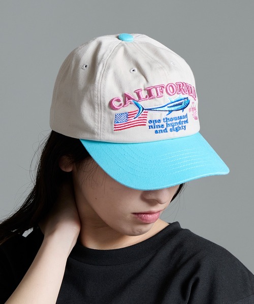 CALIFORNIA OUTFITTERS(カリフォルニア アウトフィッターズ)の「5A6 コットン 刺繍 ロゴキャップ(キャップ・レディース・ワイン/ピンク/ライトブルー/ブラック・ONESIZE)」の3枚目の写真