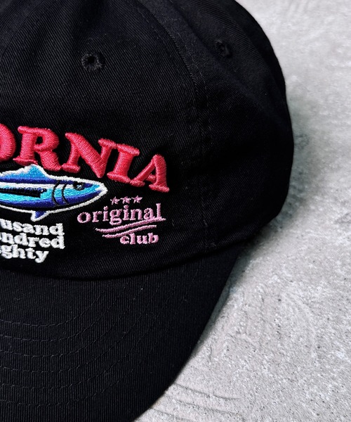 CALIFORNIA OUTFITTERS(カリフォルニア アウトフィッターズ)の「5A6 コットン 刺繍 ロゴキャップ(キャップ・レディース・ワイン/ピンク/ライトブルー/ブラック・ONESIZE)」の14枚目の写真
