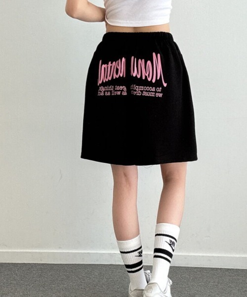 NANAHACHI(ナナハチ)の「ハーフ スウェット パンツ(スウェットパンツ・レディース・ライトグレー/グレー/ブラック・FREE)」の1枚目の写真