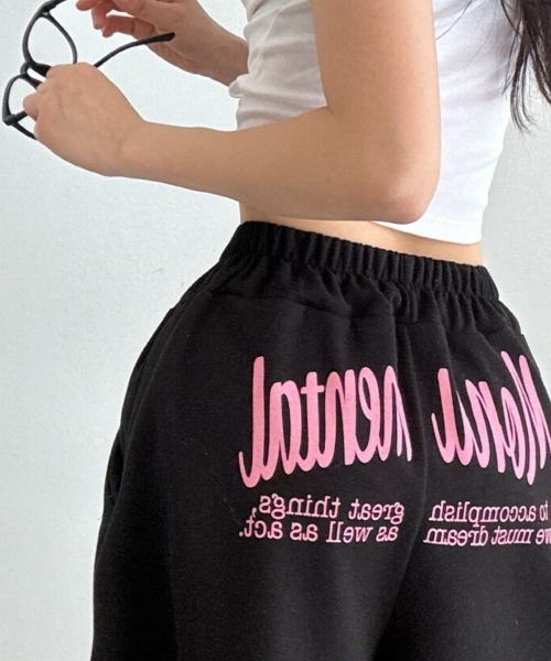 NANAHACHI(ナナハチ)の「ハーフ スウェット パンツ(スウェットパンツ・レディース・ライトグレー/グレー/ブラック・FREE)」の6枚目の写真