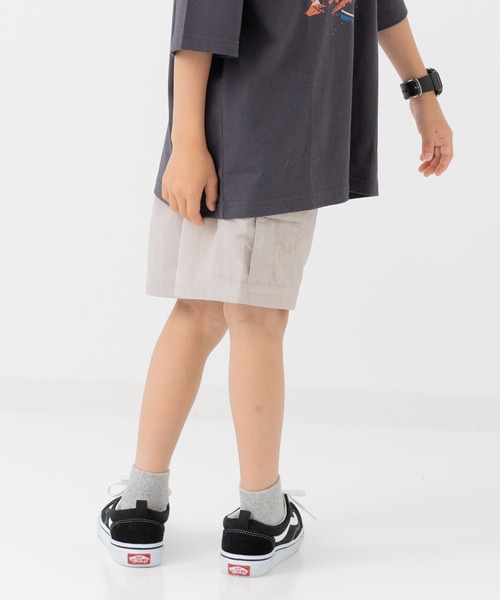 chil2（チルツー）の「ナイロンカーゴハーフパンツ（カーゴパンツ・キッズ・ブラック/カーキ/グリーン/パープル/ベージュ/グレー・90cm/100cm/110cm/120cm/130cm/140cm/150cm）」の11枚目の写真