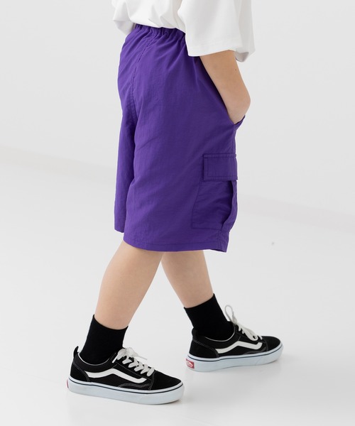 chil2（チルツー）の「ナイロンカーゴハーフパンツ（カーゴパンツ・キッズ・ブラック/カーキ/グリーン/パープル/ベージュ/グレー・90cm/100cm/110cm/120cm/130cm/140cm/150cm）」の17枚目の写真