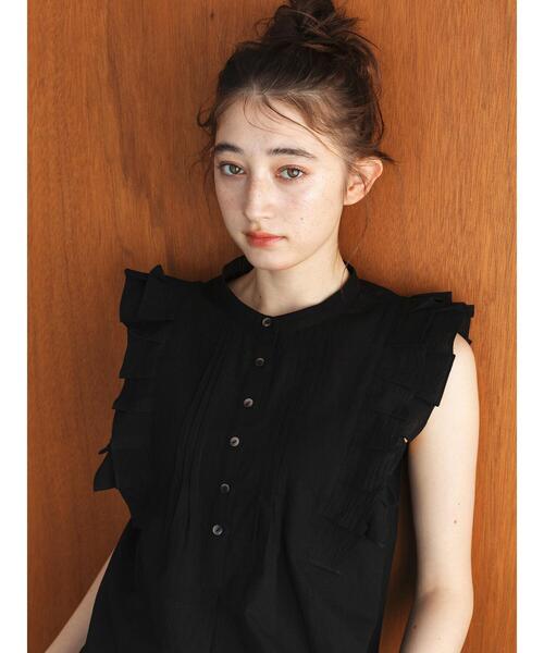 so4u（ソーフォーユー）の「フリルブラウス（シャツ/ブラウス・レディース・オフホワイト/ブラック・F）」の6枚目の写真