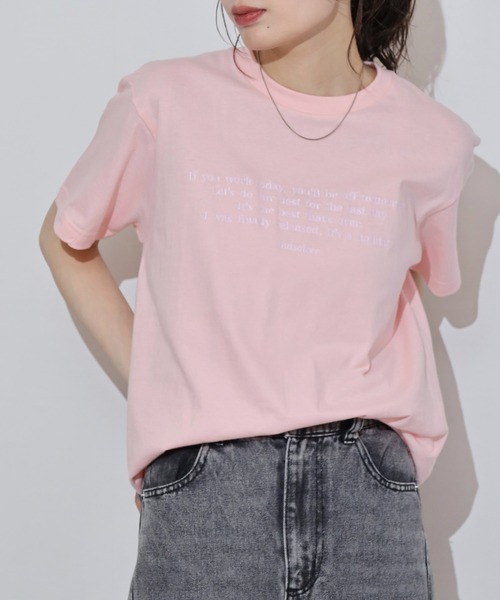 &soiree(アンドソワレ)の「&soiree フロント刺繍Tシャツ(Tシャツ/カットソー・レディース・ホワイト/ピンク/ネイビー/ベージュ/スミクロ/ブラウン・F/FREE)」の13枚目の写真