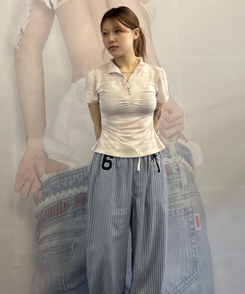 Off-Shoulder Cropped Sweatshirt（Tシャツ/カットソー