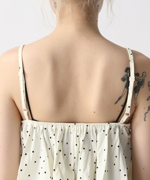 FOREVER 21（フォーエバー トゥエンティーワン）の「【2025SS】ドットアシメヘムキャミチュニック（キャミソール・レディース・ブラック/ナチュラル・FREE）」の13枚目の写真