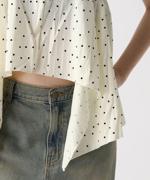 FOREVER 21（フォーエバー トゥエンティーワン）の「【2025SS】ドットアシメヘムキャミチュニック（キャミソール・レディース・ブラック/ナチュラル・FREE）」の5枚目の写真