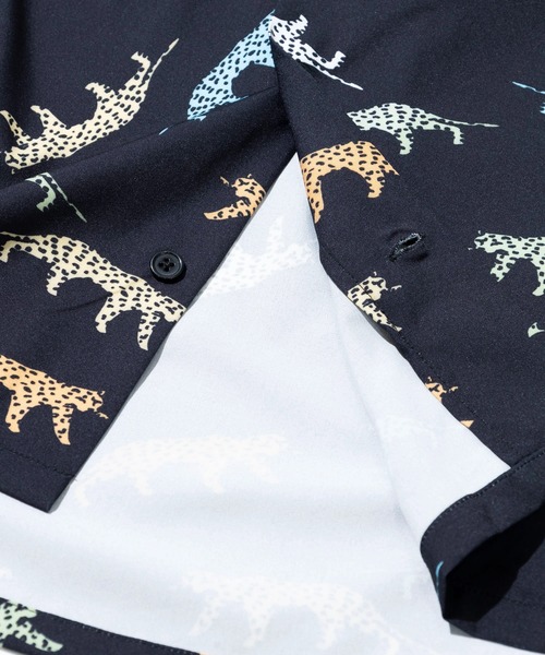 Revo.（レボ）の「Revo./レヴォ　アニマルパターン SSシャツ（シャツ/ブラウス・メンズ・ブルー/グリーン/イエロー/ブラック・LARGE/MEDIUM）」の16枚目の写真