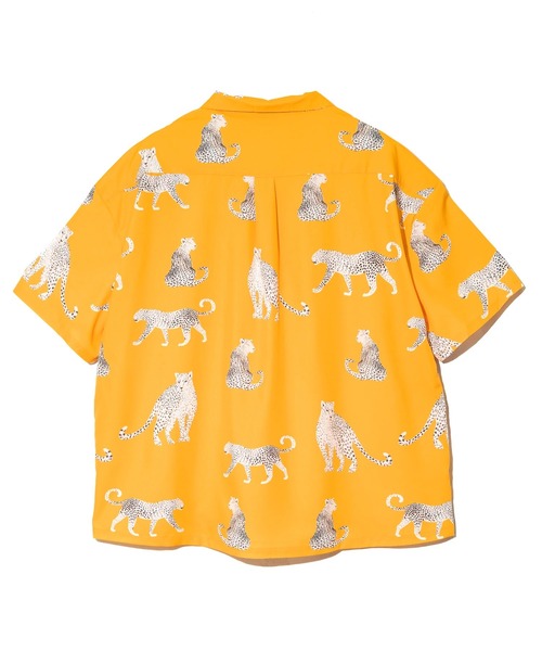 Revo.（レボ）の「Revo./レヴォ　アニマルパターン SSシャツ（シャツ/ブラウス・メンズ・ブルー/グリーン/イエロー/ブラック・LARGE/MEDIUM）」の5枚目の写真