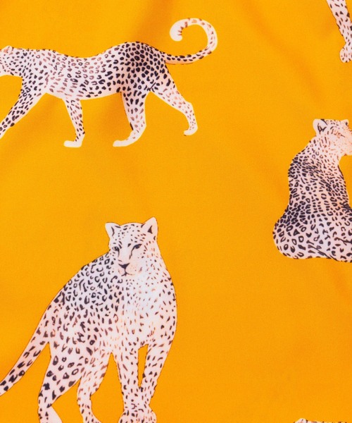 Revo.（レボ）の「Revo./レヴォ　アニマルパターン SSシャツ（シャツ/ブラウス・メンズ・ブルー/グリーン/イエロー/ブラック・LARGE/MEDIUM）」の6枚目の写真