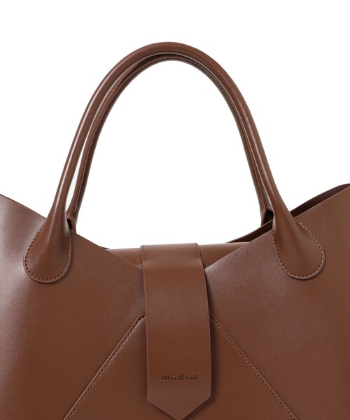 HASHIBAMI（ハシバミ）の「Hashibami / フェズ ヨコナガ A4バッグ（トートバッグ・レディース・ブラック/ダークブラウン・ONE SIZE）」の9枚目の写真