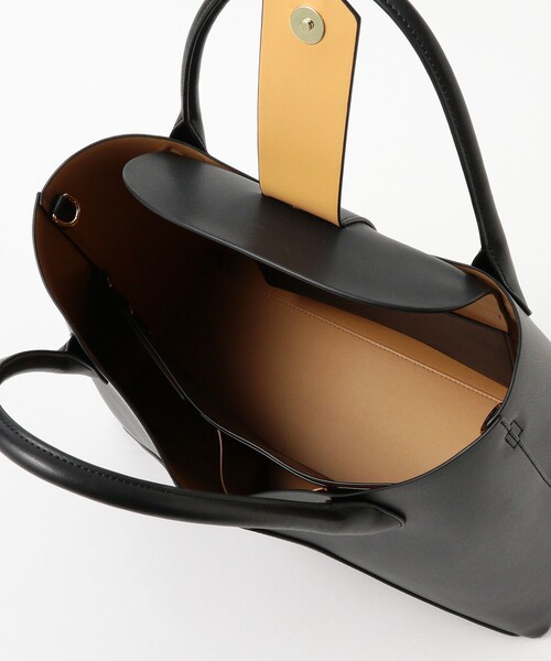 HASHIBAMI（ハシバミ）の「Hashibami / フェズ ヨコナガ A4バッグ（トートバッグ・レディース・ブラック/ダークブラウン・ONE SIZE）」の17枚目の写真