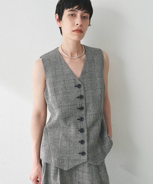 Whim Gazette（ウィムガゼット）の「ノーカラーベスト（ベスト・レディース・グレー/ブラウン・FREE）」の9枚目の写真