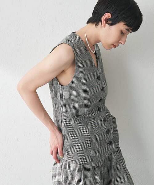 Whim Gazette（ウィムガゼット）の「ノーカラーベスト（ベスト・レディース・グレー/ブラウン・FREE）」の20枚目の写真