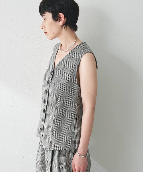 Whim Gazette（ウィムガゼット）の「ノーカラーベスト（ベスト・レディース・グレー/ブラウン・FREE）」の15枚目の写真