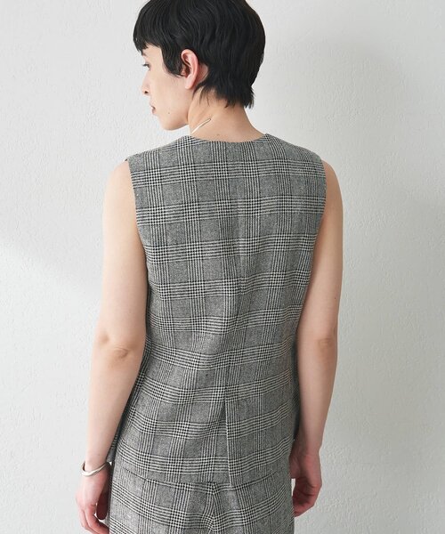 Whim Gazette（ウィムガゼット）の「ノーカラーベスト（ベスト・レディース・グレー/ブラウン・FREE）」の18枚目の写真