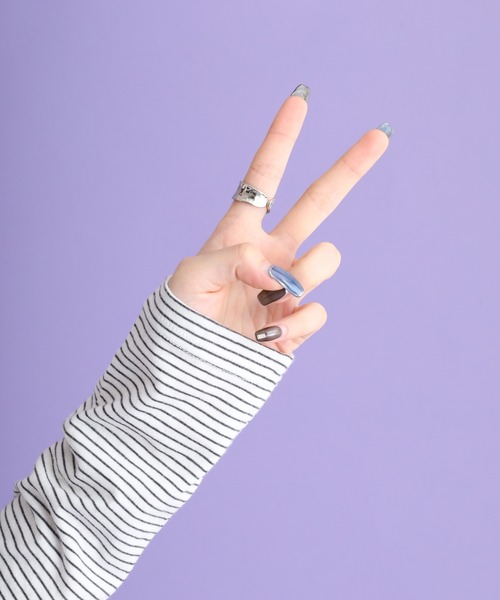 NERDY（ノルディ）の「ストライプ長袖Tシャツ（Tシャツ/カットソー・レディース・ブラック/ホワイト/ピンク・M/SS/S）」の21枚目の写真