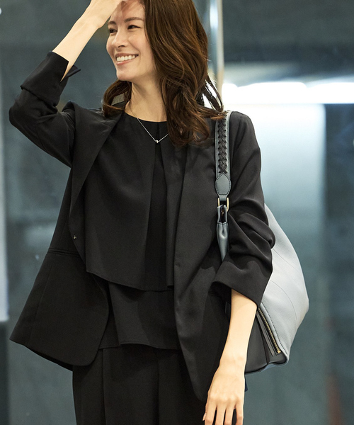 abahouse mavie（アバハウスマヴィ）の「【エニデイカセット・サマー】 ジョーゼットノーカラージャケット（ノーカラージャケット・レディース・ブラック/ダークネイビー・40/38/36）」の21枚目の写真