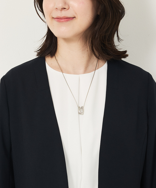 abahouse mavie（アバハウスマヴィ）の「【エニデイカセット・サマー】 ジョーゼットノーカラージャケット（ノーカラージャケット・レディース・ブラック/ダークネイビー・40/38/36）」の11枚目の写真