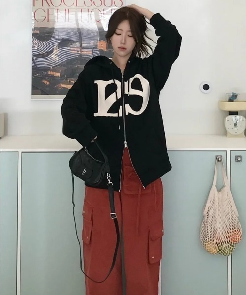 【ILLIGO】ロゴ パッチ ジップアップ パーカー セール】【ILLIGO】ロゴ パッチ ジップアップ パーカー LOGO