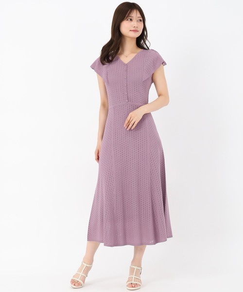 MISCH MASCH(ミッシュマッシュ)の「クロシェ風透かし柄ニットワンピース(ワンピース・レディース・ブラック/ベージュ/パープル・フリ-)」の11枚目の写真