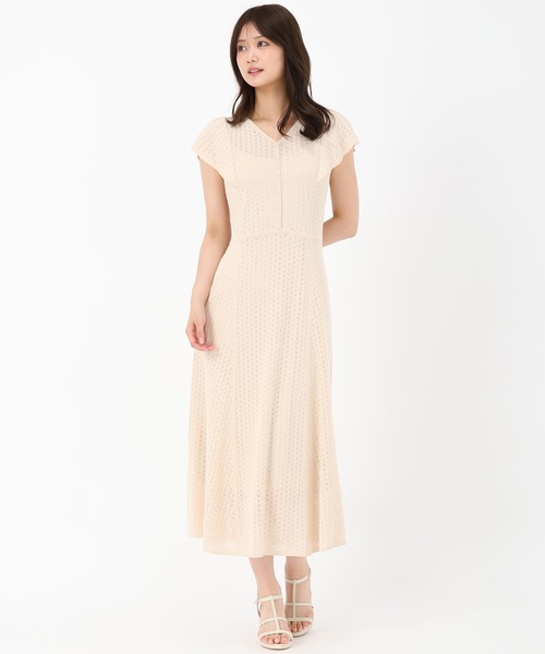 MISCH MASCH(ミッシュマッシュ)の「クロシェ風透かし柄ニットワンピース(ワンピース・レディース・ブラック/ベージュ/パープル・フリ-)」の13枚目の写真