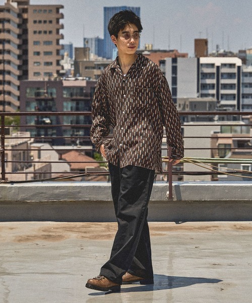 niko and...(ニコアンド)の「総柄オープンカラーシャツ(シャツ/ブラウス・メンズ・ネイビー/ブラウン・MEDIUM/LARGE)」の3枚目の写真