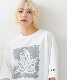 OUTDOOR EXCHANGE（アウトドアエクスチェンジ）の「【OUTDOOR EXCHANGE/アウトドアエクスチェンジ】リーフプリント クルーネック T シャツ オーバーサイズ（Tシャツ/カットソー）」