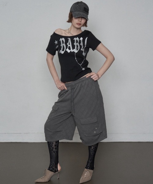 SETUPEXE（セットアップイーエックスイー）の「【SETUP‐EXE】BABY WIDE NECK TOP / 【セットアップエグゼ】ベイビーワイドネック半袖Tシャツ（Tシャツ/カットソー・レディース・ブラック/ホワイト・ONE SIZE）」の11枚目の写真