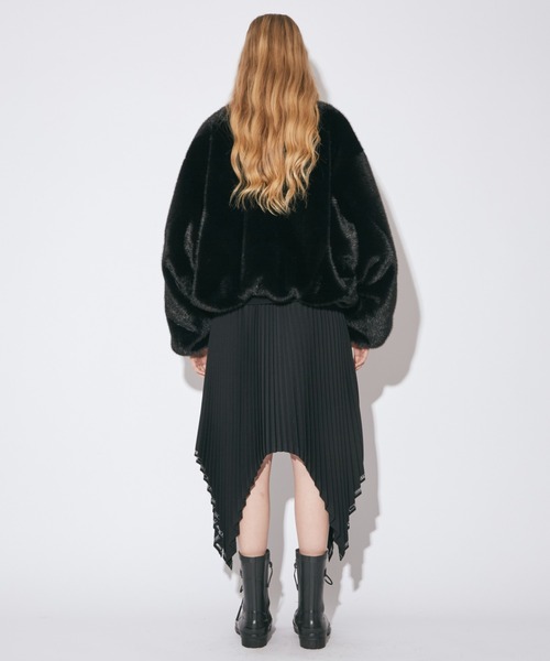 beautiful people（ビューティフルピープル）の「selvedge logo gaba- dine pleated skirt（スカート・レディース・ブラック・38/36/34）」の5枚目の写真