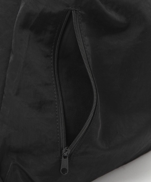 LEPSIM(レプシィム)の「パラコード刺繍バッグ 570629(ショルダーバッグ・レディース・ブラック/アイボリー・ONE SIZE)」の9枚目の写真