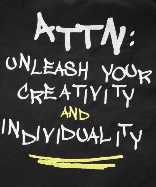 LEPSIM(レプシィム)の「パラコード刺繍バッグ 570629(ショルダーバッグ・レディース・ブラック/アイボリー・ONE SIZE)」の8枚目の写真