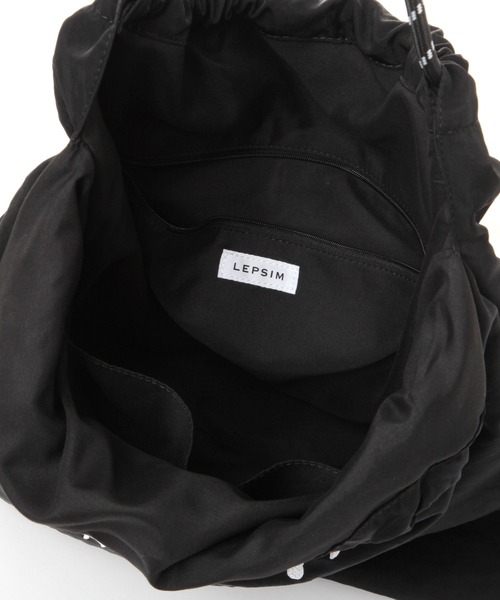 LEPSIM(レプシィム)の「パラコード刺繍バッグ 570629(ショルダーバッグ・レディース・ブラック/アイボリー・ONE SIZE)」の7枚目の写真