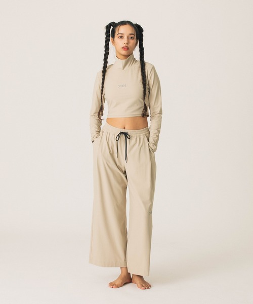 X-girl SPORTS(エックスガールスポーツ)の「HIGH NECK SHORT LS TOP(Tシャツ/カットソー・レディース・ブラック/ベージュ・MEDIUM/LARGE)」の7枚目の写真