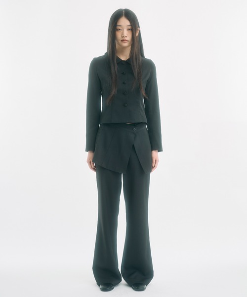 FEKETE（フェケテ）の「flared slacks / フレアスラックス（スラックス・レディース・グレー/ブラック・SMALL/MEDIUM/LARGE）」の3枚目の写真