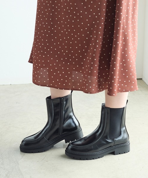coca(ANDEX shoes product)(コカ)の「ショート丈 厚底サイドゴアブーツ(ブーツ・レディース・ブラック・SMALL/MEDIUM/LARGE)」の16枚目の写真