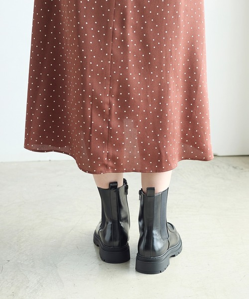 coca(ANDEX shoes product)(コカ)の「ショート丈 厚底サイドゴアブーツ(ブーツ・レディース・ブラック・SMALL/MEDIUM/LARGE)」の17枚目の写真