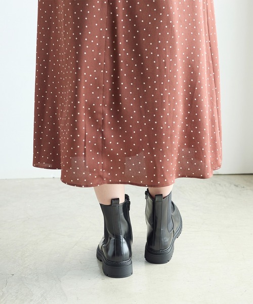 coca(ANDEX shoes product)(コカ)の「ショート丈 厚底サイドゴアブーツ(ブーツ・レディース・ブラック・SMALL/MEDIUM/LARGE)」の19枚目の写真